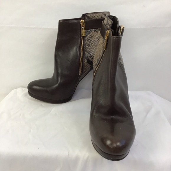 MICHAEL KORS WOMEN BROWN SNAKE SKIN LEATHER PLATFORM CHUCKY HEEL BOOTS SZ 7M - Picture 1 of 6